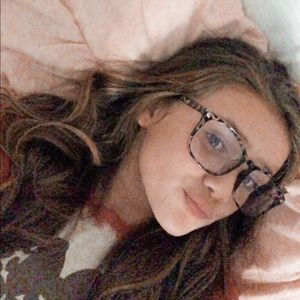 Meet your Posher, Dylin